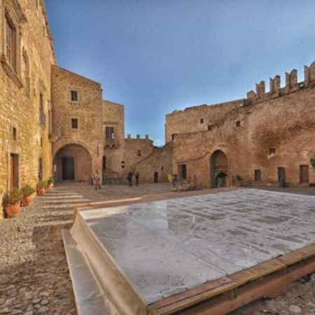 Casa Vacanza A 11 Km Dall'Aeroporto Di Palermo Carini Luaran gambar